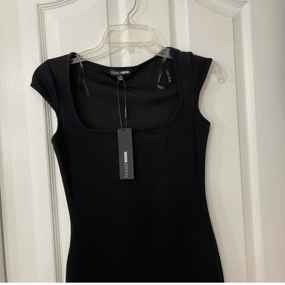 Black Bodycon Dress - Picture 3 of 4